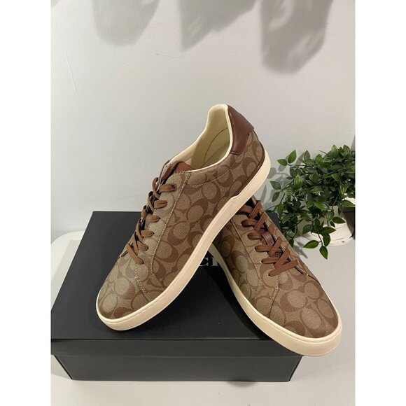 NWT $150 Coach Clip Low Top Sneaker Signature Khaki Saddle Men's 13D - Picture 1 of 16